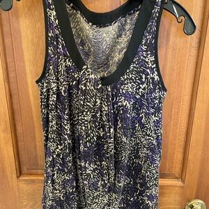 Loft Women’s sleeveless top